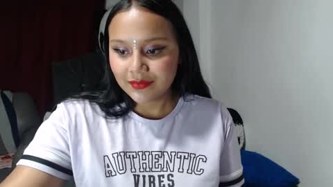 Mia and Gary  online show from February 23, 4:50 am