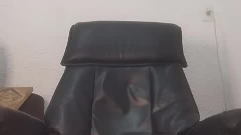 Snapshot of fuckingmulletdaddy chatting on October 17, 12:41 pm Phill online show from October 17, 12:41 pm