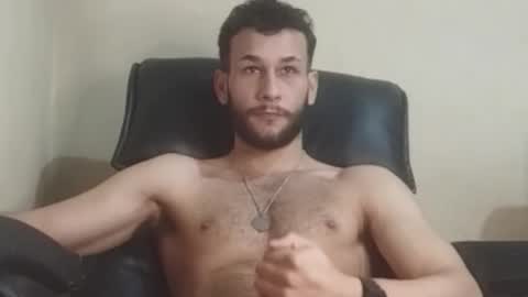 Phill    online show from November 19, 11:32 am