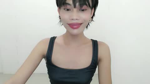 fuckingsexy143 online show from September 9, 12:26 pm