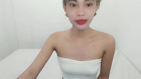 fuckingsexy143 online show from September 29, 1:22 am