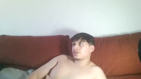 Snapshot of fuckmales21 chatting on April 6, 4:32 am fuckmales21 online show from April 6, 4:32 am