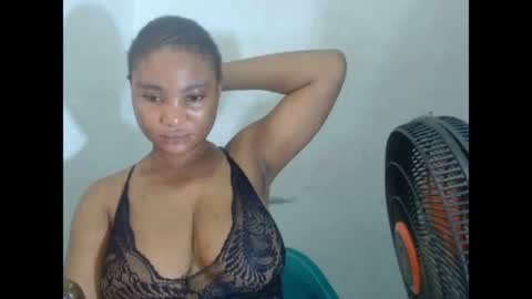 Snapshot of fuckxmypussy chatting on May 9, 8:52 am fuckxmypussy online show from May 9, 8:52 am