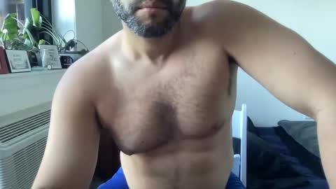 Muscle Bear Jock in Training online show from May 3, 8:59 pm
