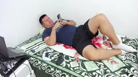 Snapshot of fuckynations chatting on November 1, 2:19 pm Fuckdirtymen online show from November 1, 2:19 pm