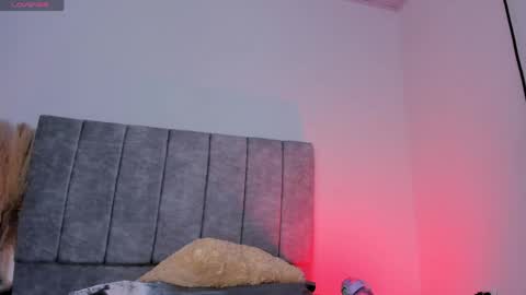 Snapshot of fuckyou_alexa chatting on June 2, 9:50 pm laura - Independent model online show from June 2, 9:50 pm