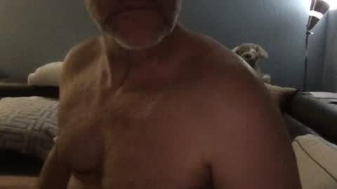 Snapshot of fuertecock chatting on December 24, 10:11 am Gregorio online show from December 24, 10:11 am