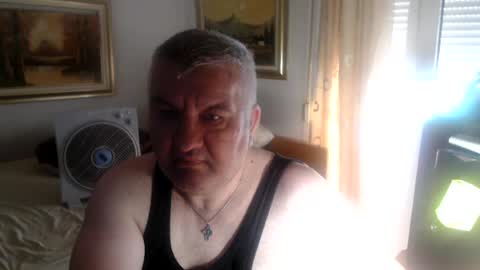 Snapshot of fukingcrazy chatting on June 13, 10:13 am fukingcrazy online show from June 13, 10:13 am
