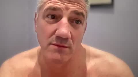 fullback_15 online show from March 12, 6:47 pm