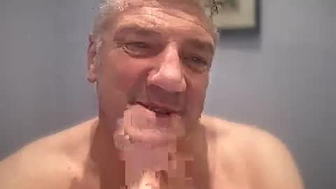 fullback_15 online show from March 21, 12:32 pm