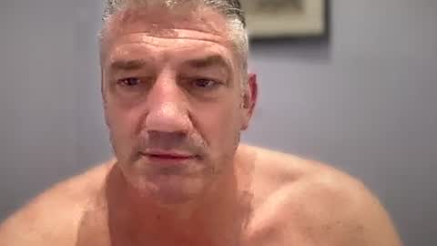 fullback_15 online show from April 16, 4:08 pm