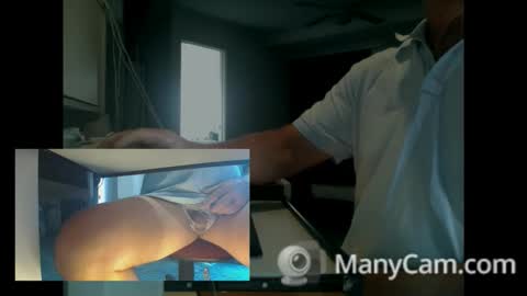 Snapshot of fullballbag chatting on November 27, 11:40 pm fullballbag online show from November 27, 11:40 pm