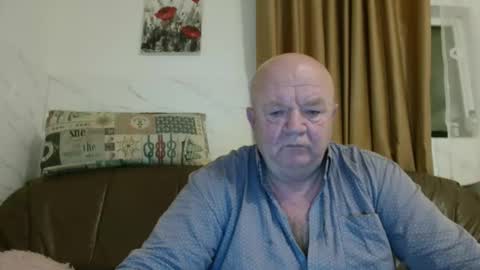 fullballs6 online show from January 11, 3:11 am