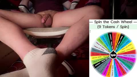 Snapshot of fullofkinks chatting on December 4, 10:18 pm Fullofkink online show from December 4, 10:18 pm