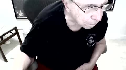 funclemike online show from April 4, 4:00 am