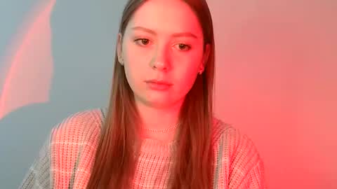 Snapshot of funemma000 chatting on December 2, 7:03 am Emma online show from December 2, 7:03 am