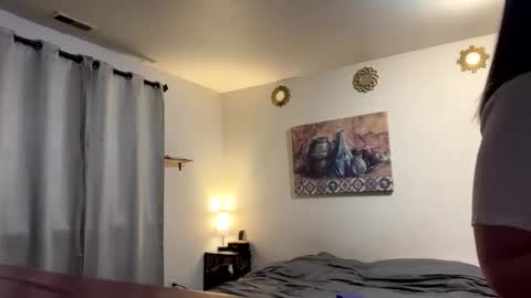 Linnys Palace online show from December 19, 10:39 pm