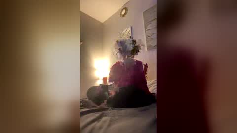 Linnys Palace online show from March 4, 3:34 am