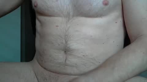 funguy1979100 online show from May 7, 10:26 pm
