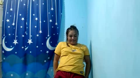 Snapshot of funluvnpinay4u chatting on May 24, 1:05 pm MAE online show from May 24, 1:05 pm