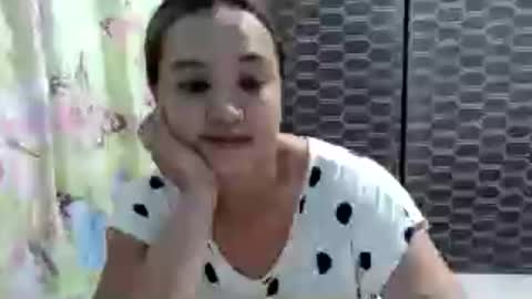 Snapshot of funluvnpinay4u chatting on June 12, 1:43 pm MAE online show from June 12, 1:43 pm