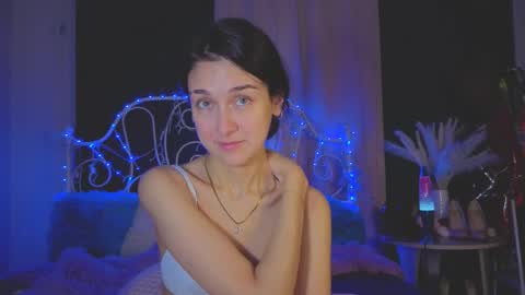 Tiffany online show from September 20, 1:28 am