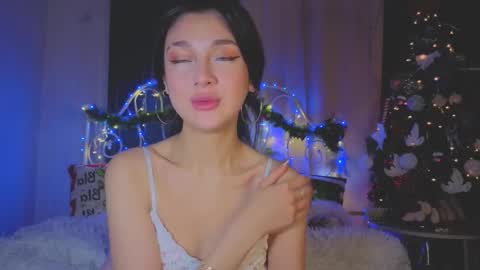 Tiffany online show from January 10, 11:31 pm