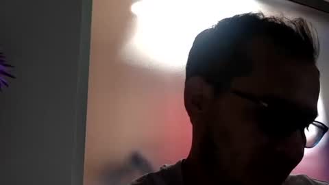 Snapshot of funnyboys18 chatting on September 23, 5:49 pm Zanty online show from September 23, 5:49 pm