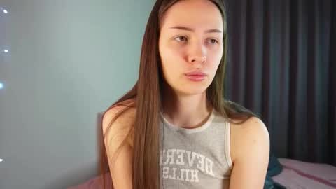 funnypuppylove online show from March 8, 4:16 am