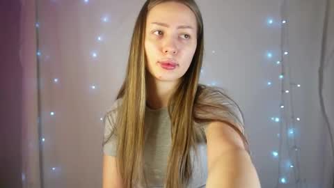 funnypuppylove online show from March 18, 4:26 am