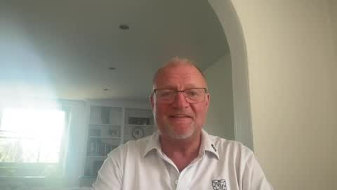 Snapshot of funtime88888 chatting on June 25, 9:47 am funtime88888 online show from June 25, 9:47 am