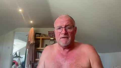 Snapshot of funtime88888 chatting on July 28, 11:17 am funtime88888 online show from July 28, 11:17 am