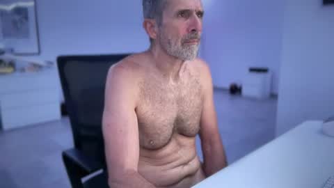 Brad online show from June 19, 9:24 am