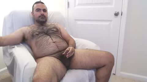 Snapshot of furring chatting on June 1, 11:56 am furring online show from June 1, 11:56 am
