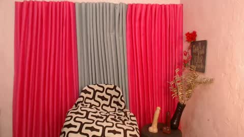 fushialore online show from February 15, 8:11 pm