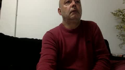 Snapshot of futbolin95 chatting on May 7, 10:59 pm futbolin95 online show from May 7, 10:59 pm