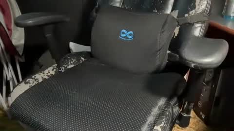 Snapshot of futuro_marido chatting on January 14, 5:56 pm Futuro Marido online show from January 14, 5:56 pm