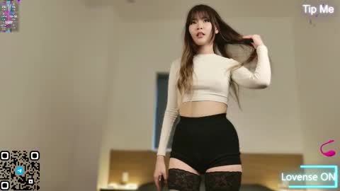 Fuyomi online show from February 24, 1:03 am