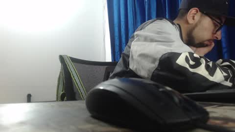 andrew online show from February 2, 2:38 am