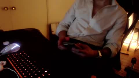 Snapshot of fxckingfreaks chatting on July 14, 9:03 am fxckingfreaks online show from July 14, 9:03 am