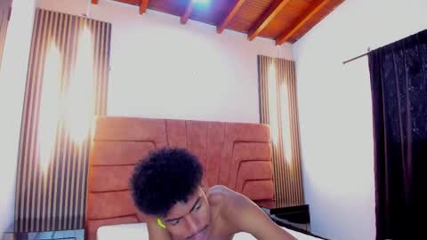 Snapshot of fykmor_2 chatting on November 25, 8:20 pm fykmor online show from November 25, 8:20 pm