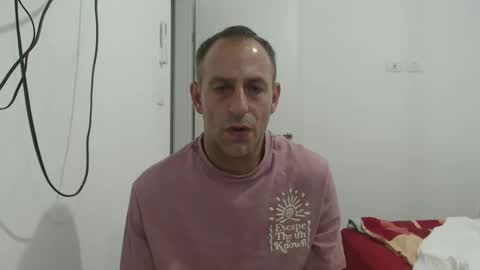 Snapshot of g10303 chatting on October 27, 8:24 pm g103031910303 online show from October 27, 8:24 pm