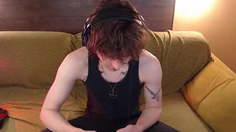 Ian online show from February 3, 2:11 pm