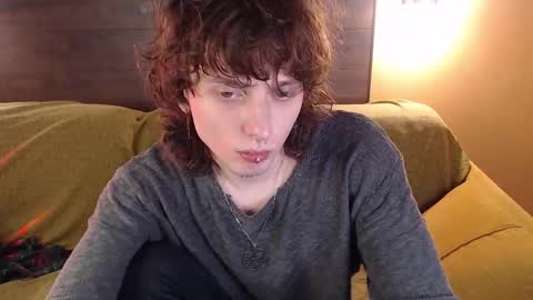 Ian online show from February 17, 9:21 pm