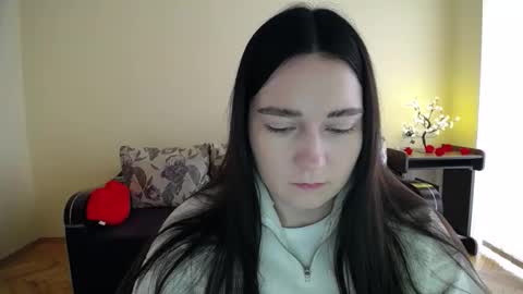 Jaklin online show from February 11, 9:25 am