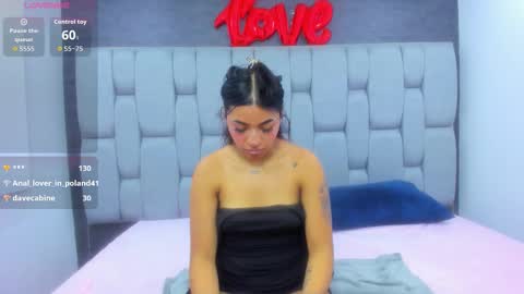 Snapshot of gabby_full_ass chatting on December 5, 2:03 pm Gaby online show from December 5, 2:03 pm