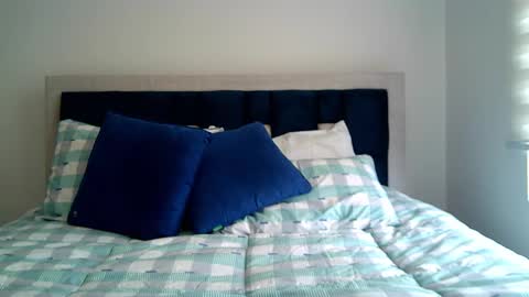 Snapshot of gabby_stone32 chatting on February 4, 5:45 pm gabby online show from February 4, 5:45 pm