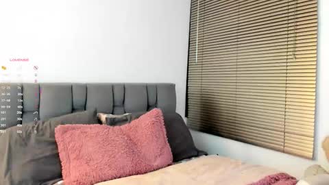 Gabriela  online show from January 13, 1:33 am