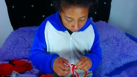 gabi_jhons_23 online show from December 22, 8:44 am