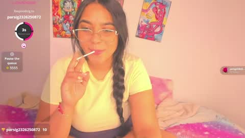 Snapshot of gabi_m chatting on July 31, 11:37 pm please follow my friendasya zas online show from July 31, 11:37 pm